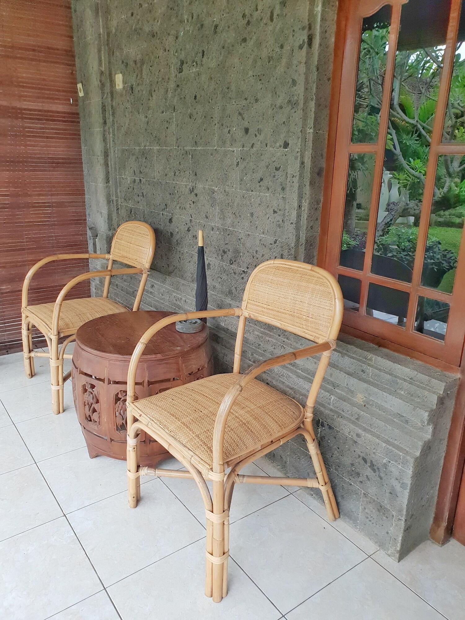 Hotel Liyer House à Lodtunduh Extérieur photo