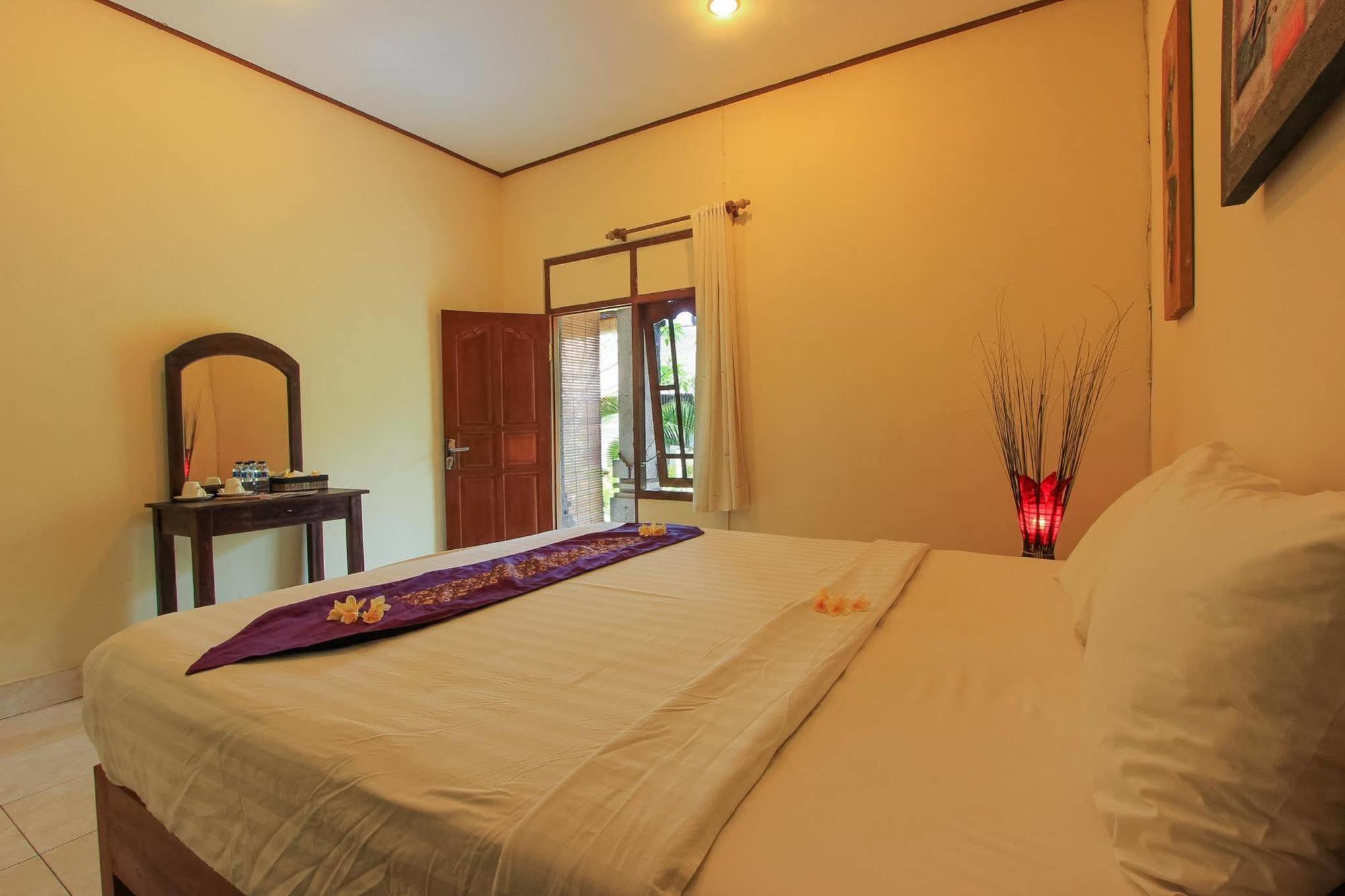 Hotel Liyer House à Lodtunduh Extérieur photo